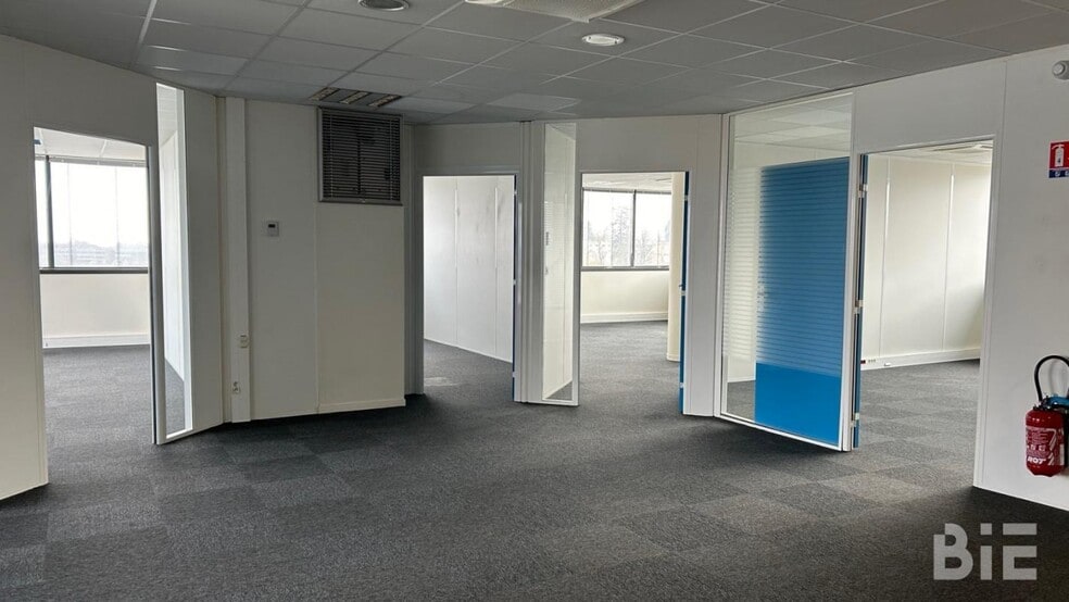 4/6 Rue Romain Rolland, Lormont à louer - Photo de l’immeuble – Image 3 sur 4