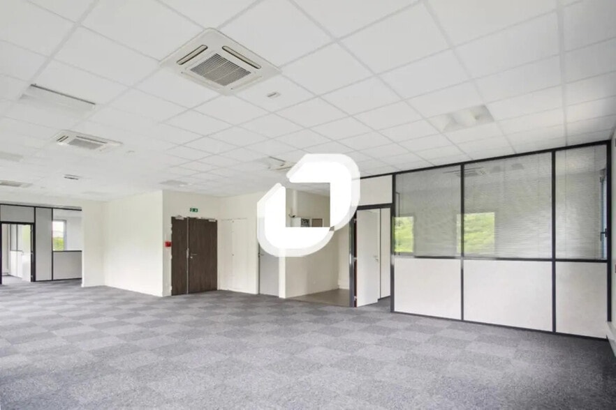 Bureau dans Serris à louer - Photo intérieure – Image 2 sur 7