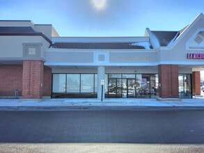 2408-2550 Route 30, Oswego, IL à louer Photo intérieure– Image 1 sur 1