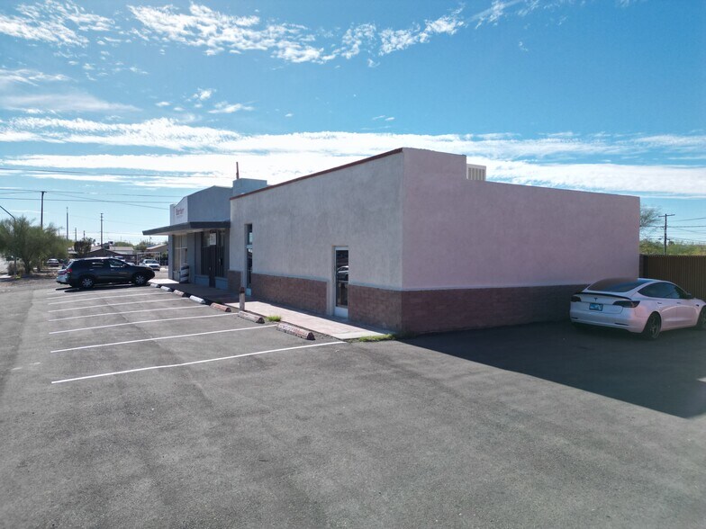 2010 S Park Ave, Tucson, AZ à vendre - Photo de l’immeuble – Image 2 sur 3