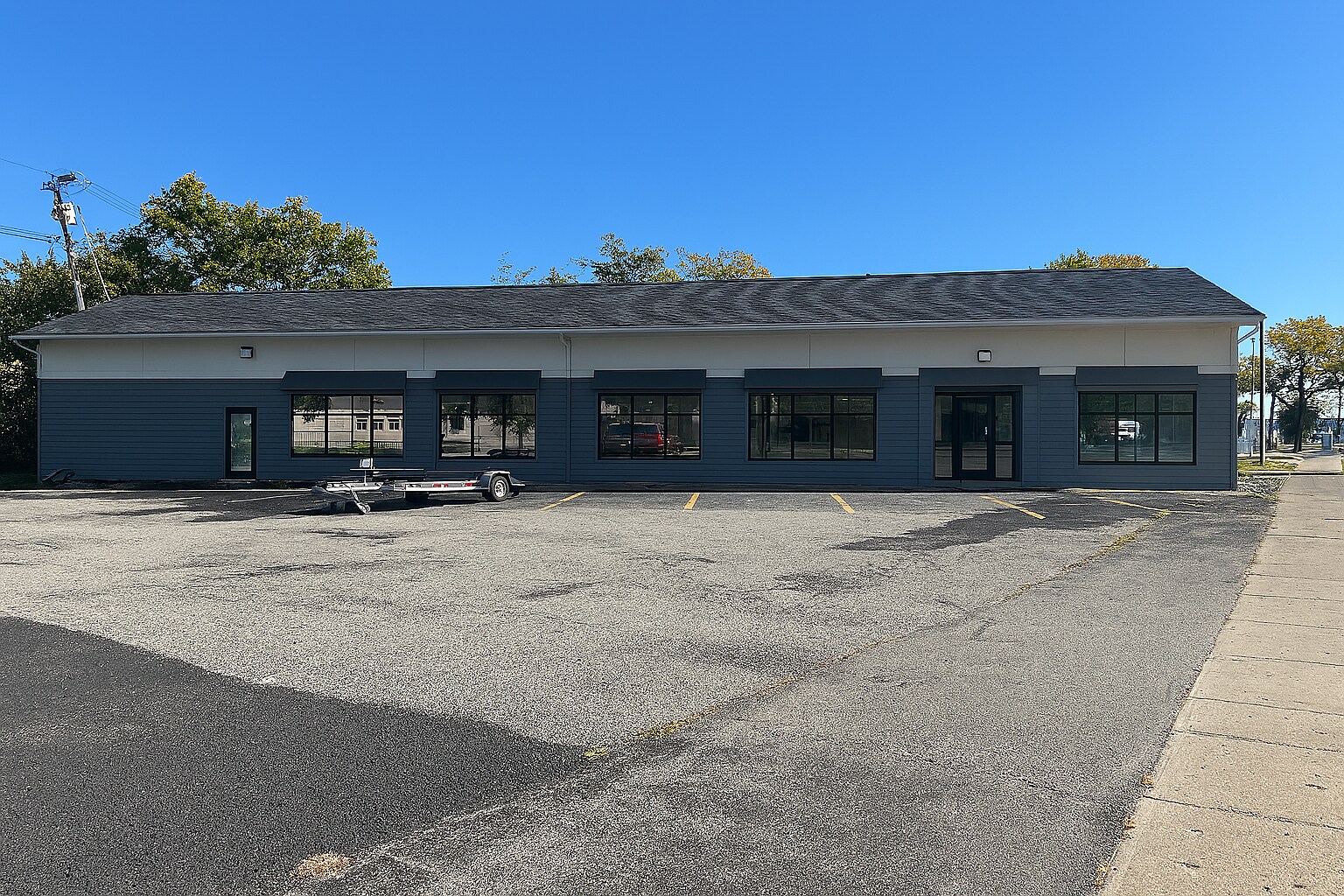 845 Jefferson Ave, Buffalo, NY à louer Photo principale– Image 1 sur 14