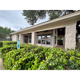 Plus de détails pour 3737 Williams Dr, Georgetown, TX - Bureau à vendre