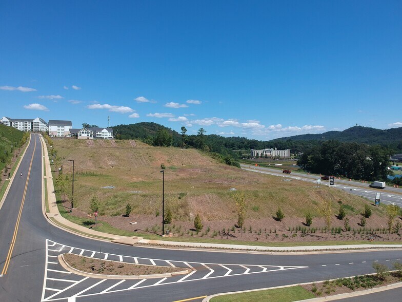 Crown Dr, Emerson, GA à vendre - Aérien – Image 1 sur 7