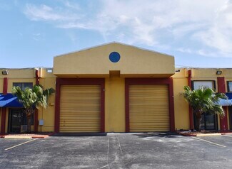 Plus de détails pour 7200-7360 NW 56th St, Miami, FL - Industriel/Logistique à louer