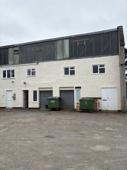 The Alcorns, Cambridge Rd, Stansted à louer - Photo de l’immeuble – Image 1 sur 5