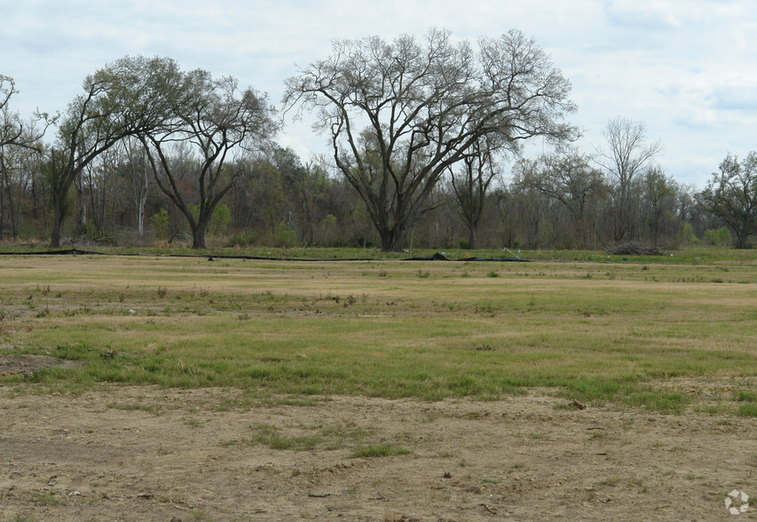Highway 30 Rd, Geismar, LA à vendre - Photo principale – Image 1 sur 6