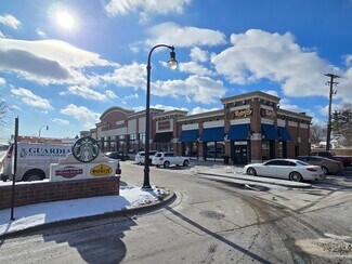 Plus de détails pour 31901-31991 Woodward Ave, Royal Oak, MI - Local commercial à louer
