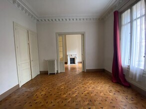 Rue Farges, Marseille à louer Photo intérieure– Image 2 sur 6