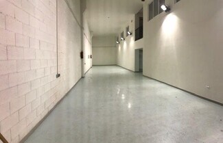 Plus de détails pour Industriel/Logistique à louer