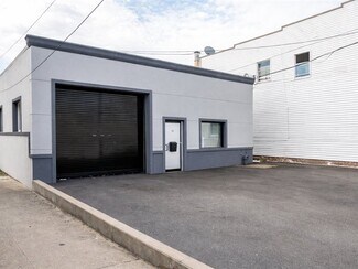 Plus de détails pour 28 Willowdale Ave, Port Washington, NY - Industriel/Logistique à louer