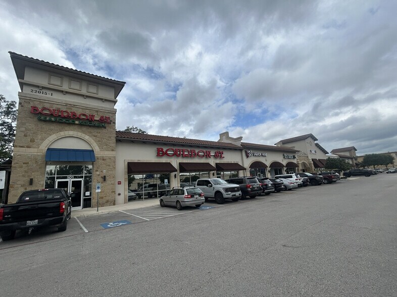 Stonewall Pkwy & IH-10, San Antonio, TX à louer - Photo de l’immeuble – Image 2 sur 4