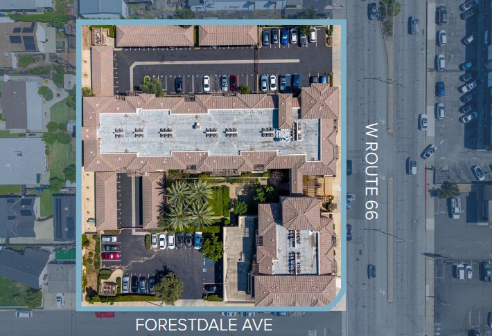 633 W Route 66, Glendora, CA à vendre - Photo de l’immeuble – Image 2 sur 14