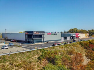 Plus de détails pour 1701 Lincoln Hwy, North Versailles, PA - Local commercial à louer