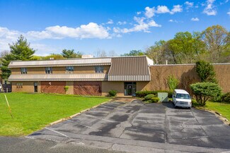 Plus de détails pour 1300 E Kings Hwy, Maple Shade, NJ - Industriel/Logistique à louer