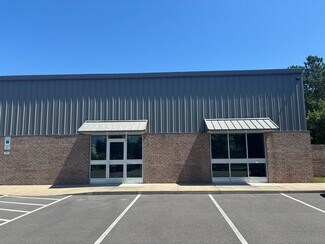 Plus de détails pour 8760 Trade St, Leland, NC - Local d'activités à louer