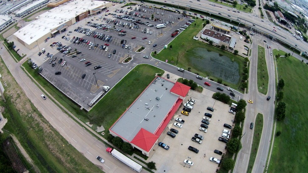 10780 Westview, Houston, TX à vendre - Photo de l’immeuble – Image 2 sur 2