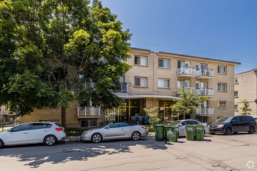 10300 Tsse Fleury, Montréal, QC à vendre - Photo de l’immeuble – Image 3 sur 4