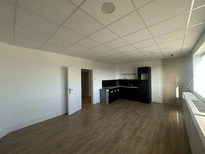 Bureau dans Schiltigheim à vendre - Photo intérieure – Image 2 sur 9