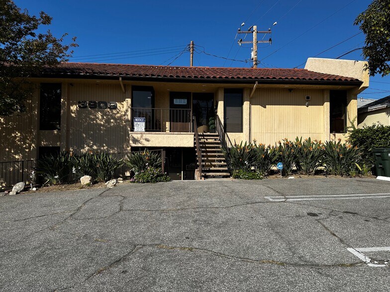 3909 Ocean View Blvd, Montrose, CA à louer - Photo de l’immeuble – Image 1 sur 6