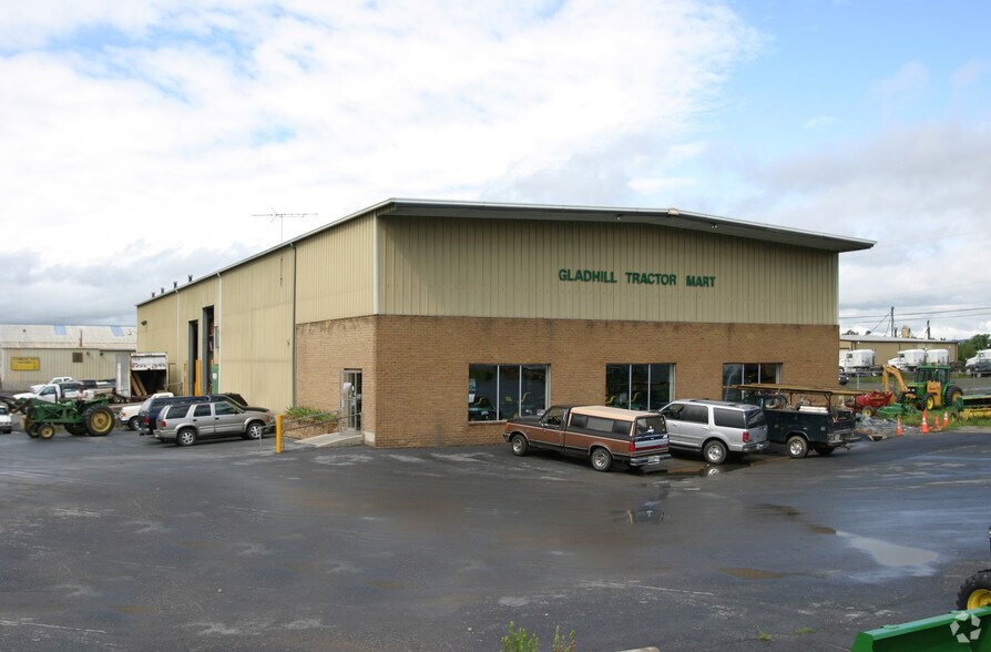 900 E Patrick St, Frederick, MD à louer - Photo de l’immeuble – Image 2 sur 2