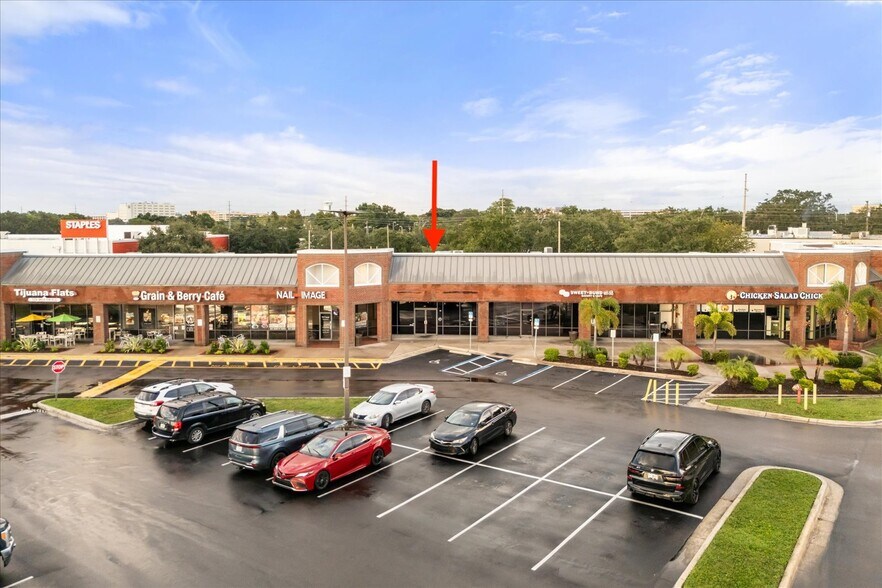 2602-2772 E Fowler Ave, Tampa, FL à louer - Photo de l’immeuble – Image 2 sur 4