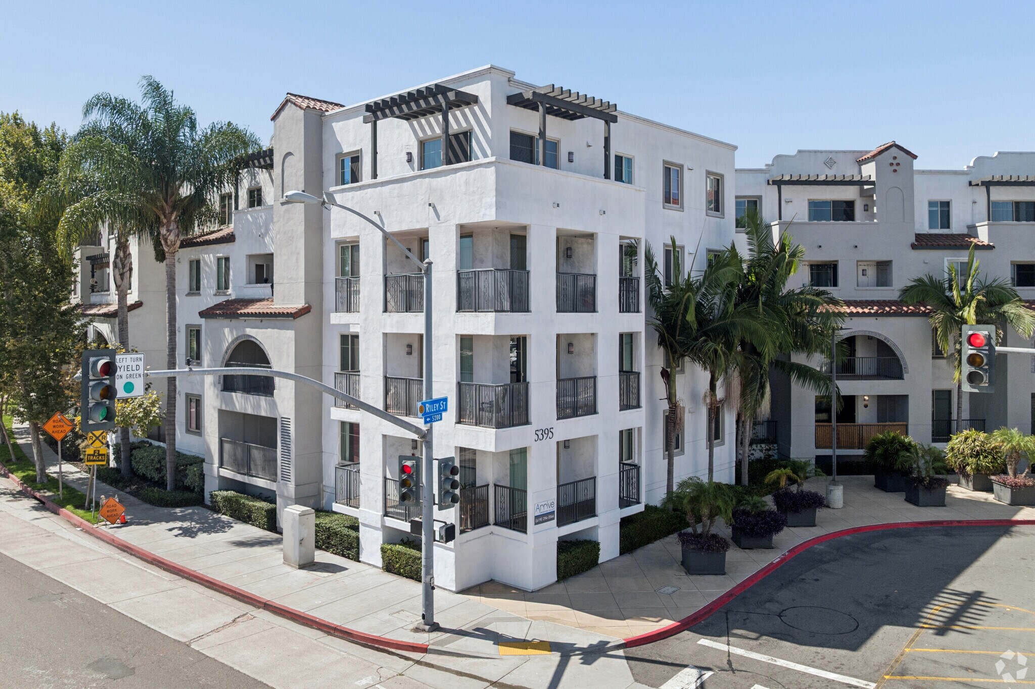 5395 Napa St, San Diego, CA à louer Photo principale– Image 1 sur 30