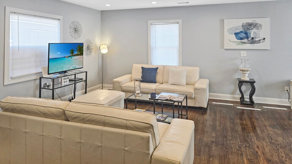1711 Candler Rd, Decatur, GA à vendre - Photo de l’immeuble – Image 3 sur 17