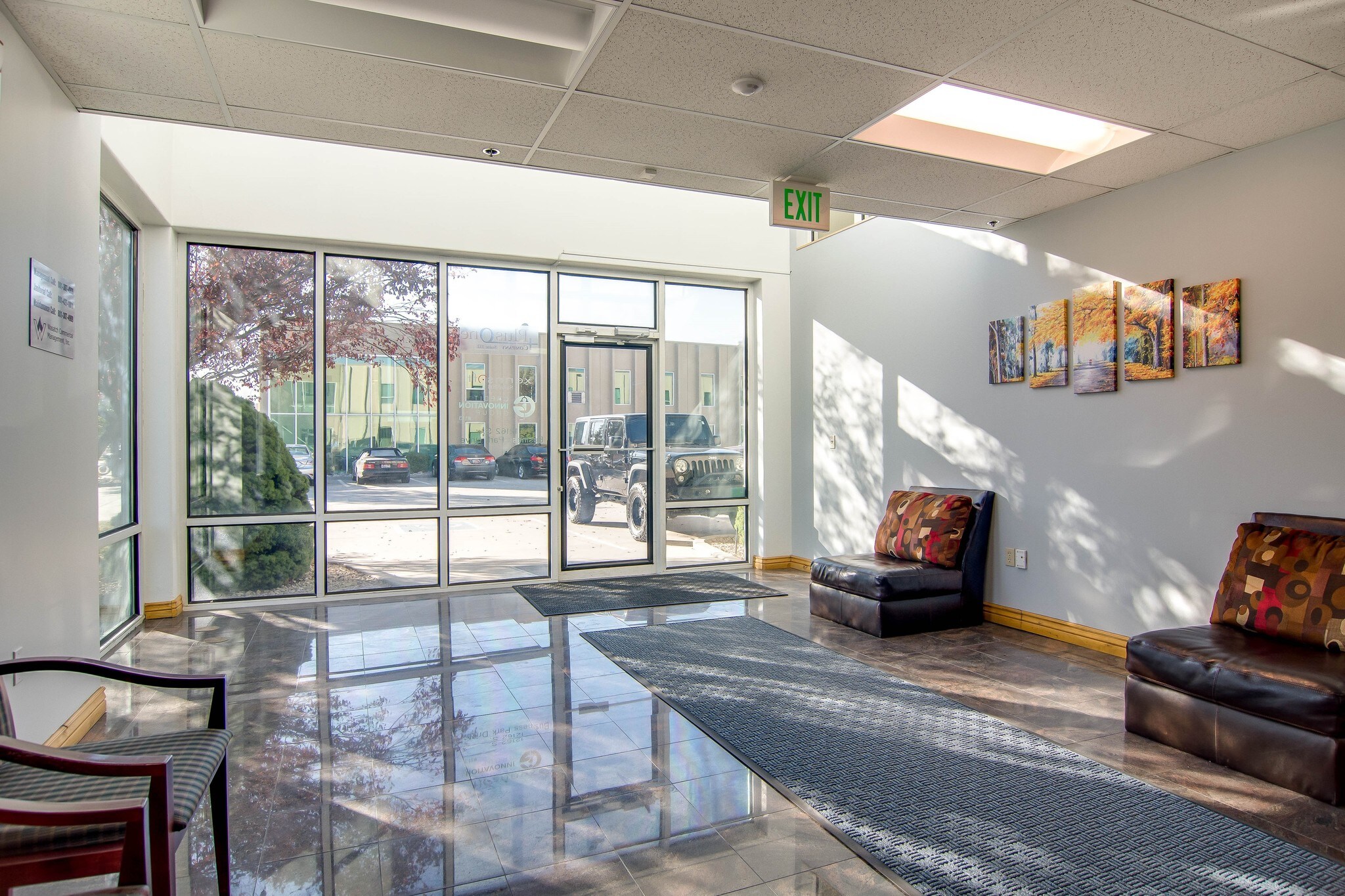 12162 S Business Park Dr, Draper, UT à vendre Hall d’entrée– Image 1 sur 12