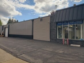 2641 William St, Buffalo, NY à vendre Photo de l’immeuble– Image 1 sur 11