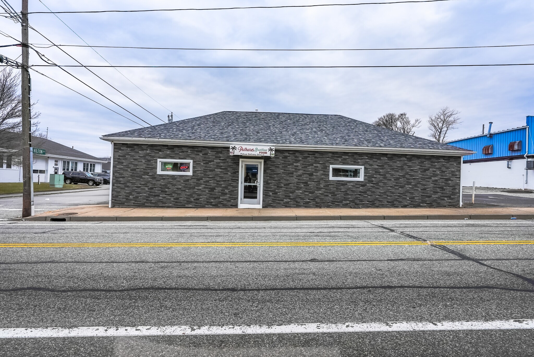 77-79 Main Rd, Tiverton, RI à vendre Photo de l’immeuble– Image 1 sur 22