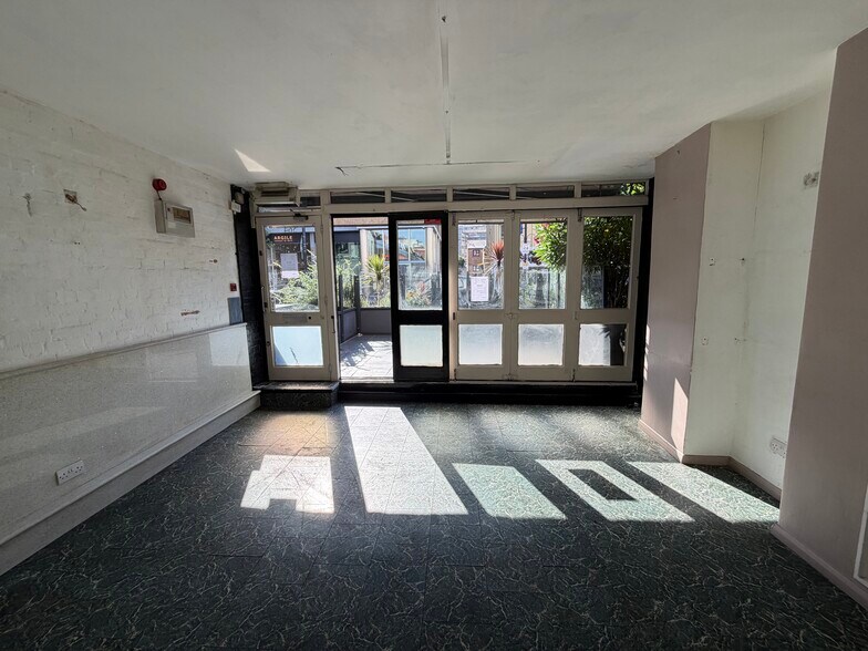 564 Kings Rd, Londres à louer - Photo de l’immeuble – Image 3 sur 9