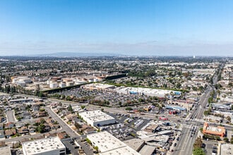 14525 Lakewood Blvd, Paramount, CA - VUE AÉRIENNE  vue de carte - Image1