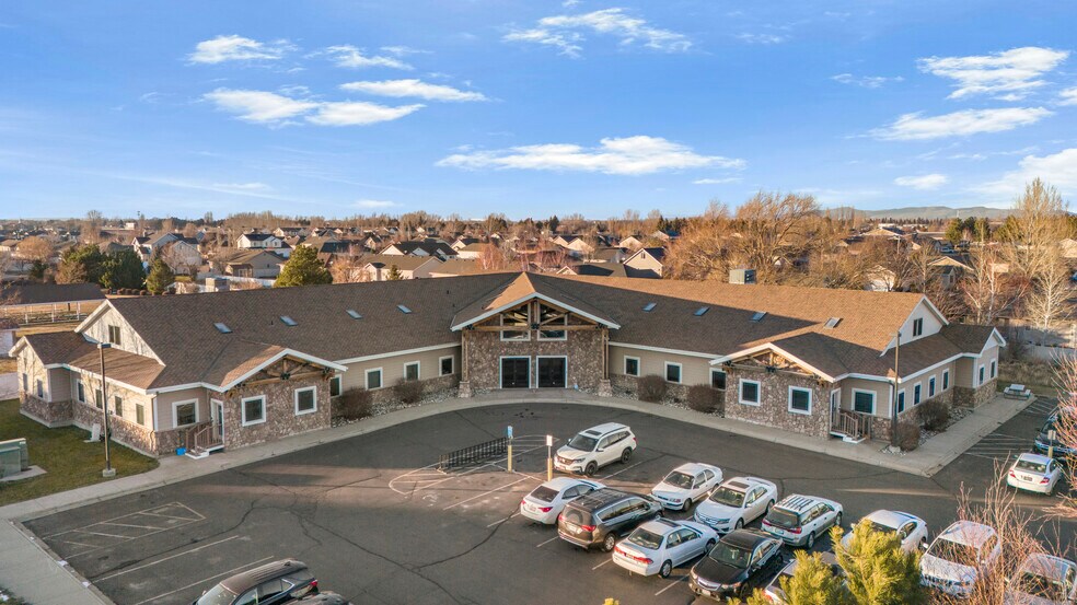 346 Grand Loop, Rexburg, ID à louer - Photo principale – Image 1 sur 8