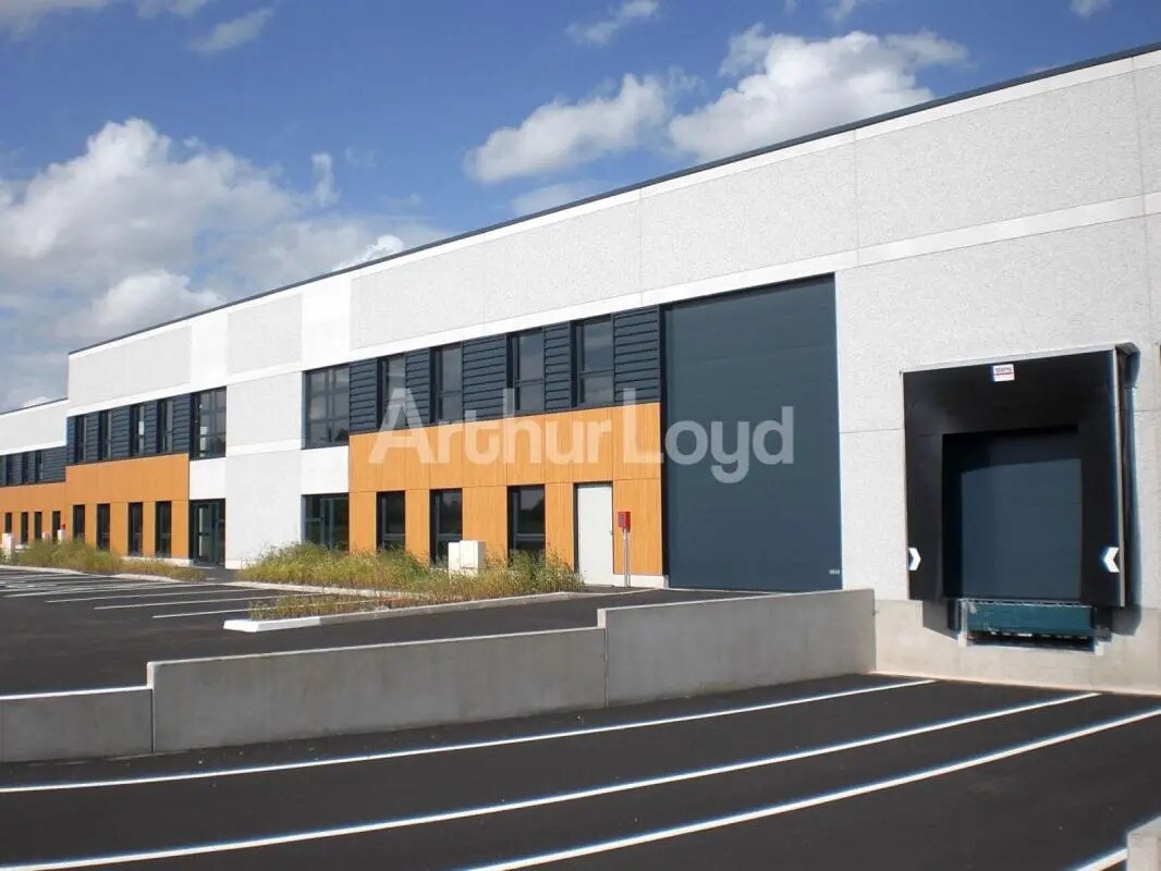 Bureau dans Saint-André-lez-Lille à louer Photo de l’immeuble– Image 1 sur 10