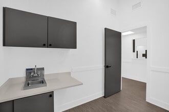 1114-1130 E Plant St, Winter Garden, FL à louer Photo intérieure– Image 2 sur 10