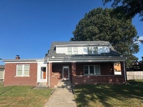 408 N Columbus St, Lancaster, OH à louer Photo de l’immeuble– Image 1 sur 10