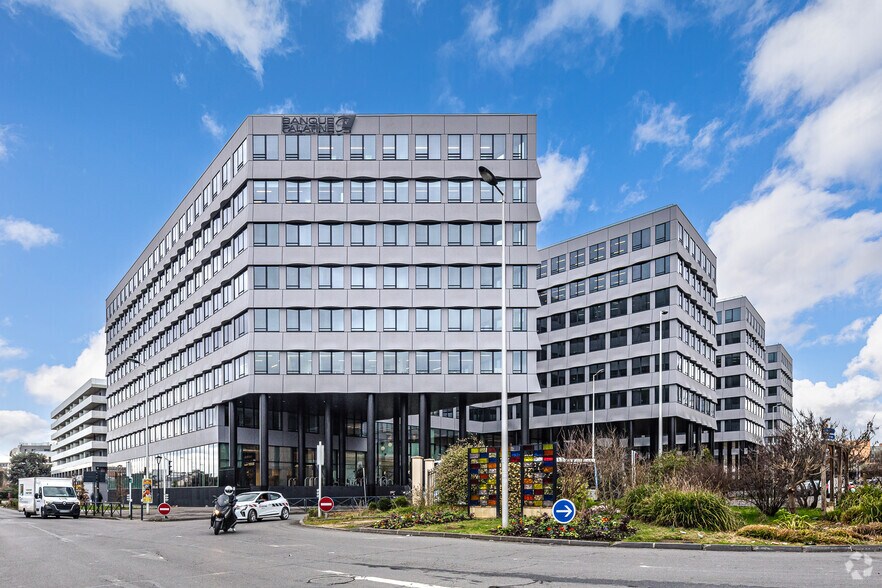 198 Rue Carnot, Fontenay-sous-Bois à louer - Photo de l’immeuble – Image 2 sur 8