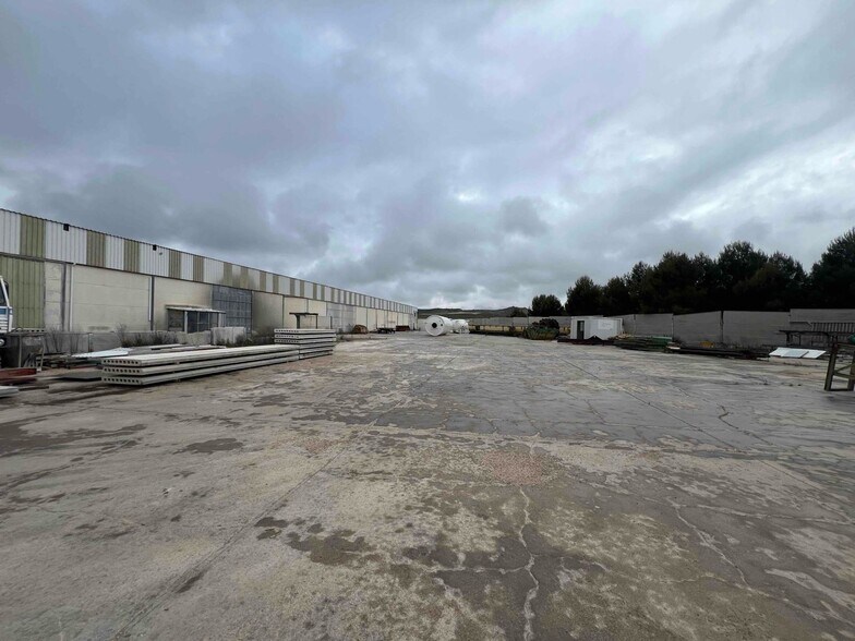 Industriel/Logistique dans Zarza de Tajo, Cuenca à vendre - Photo de l’immeuble – Image 1 sur 4