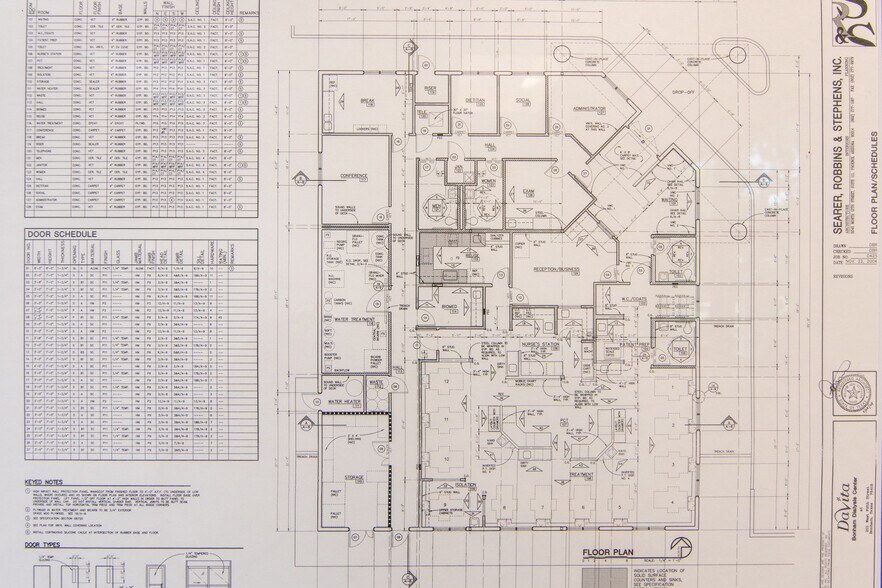 201 W 5th St, Bonham, TX à louer - Photo de l’immeuble – Image 2 sur 49