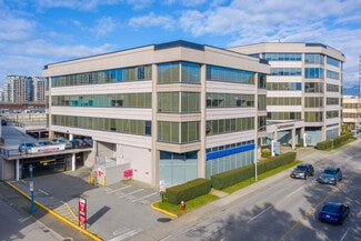 Plus de détails pour 5811 Cooney Rd, Richmond, BC - Bureau, Bureau/Médical à louer