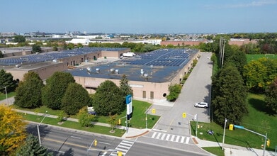 120 Mclevin Ave, Toronto, ON à louer Photo de l’immeuble– Image 1 sur 6