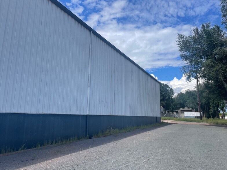 2325 Sinton Rd, Colorado Springs, CO à louer - Photo de l’immeuble – Image 3 sur 27