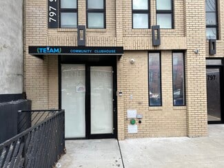 Plus de détails pour 797 Sterling Pl, Brooklyn, NY - Local commercial à louer