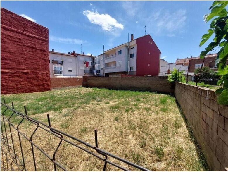 Terrain dans Villaquilambre à vendre - Photo de l’immeuble – Image 3 sur 8