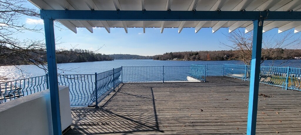 View Photo
