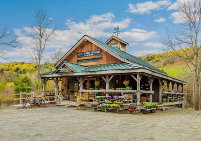 49 Vermont 12, Pomfret, VT à vendre Photo principale– Image 1 sur 42