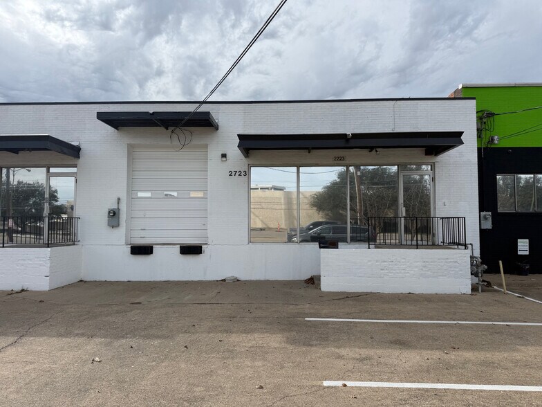 2719-2723 Irving Blvd, Dallas, TX à louer - Photo de l’immeuble – Image 2 sur 6