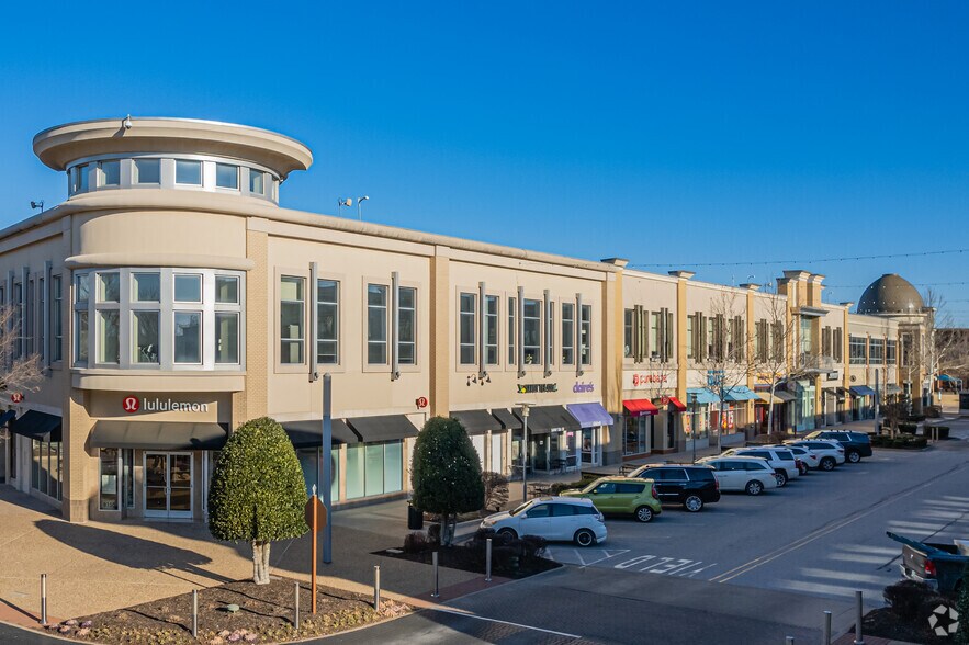 2203 S Promenade Blvd, Rogers, AR à louer - Photo de l’immeuble – Image 3 sur 7