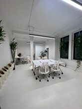 80 Fifth Ave, New York, NY à louer Photo intérieure– Image 1 sur 4