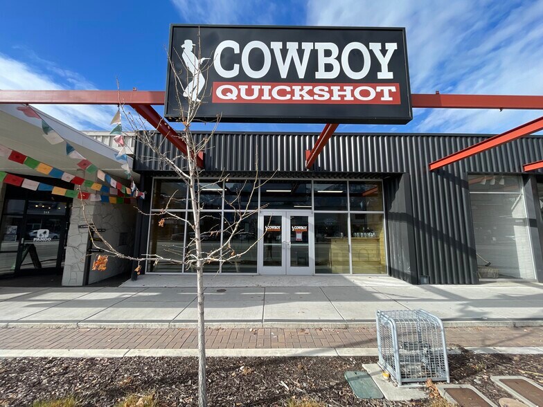 255 N University Ave, Provo, UT à louer - Photo de l’immeuble – Image 1 sur 32